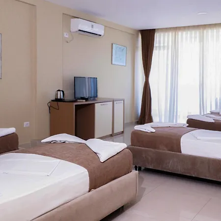 Hotel Frojd Shëngjin Buitenkant foto