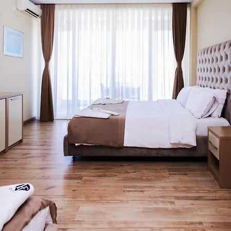 Hotel Frojd Shëngjin Buitenkant foto